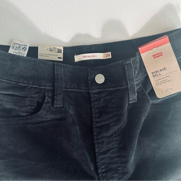 Levi's Ribcage Bell Jean Women 29x32 Black Corduroy High Rise Premium Wide Leg - Picture 10 of 11